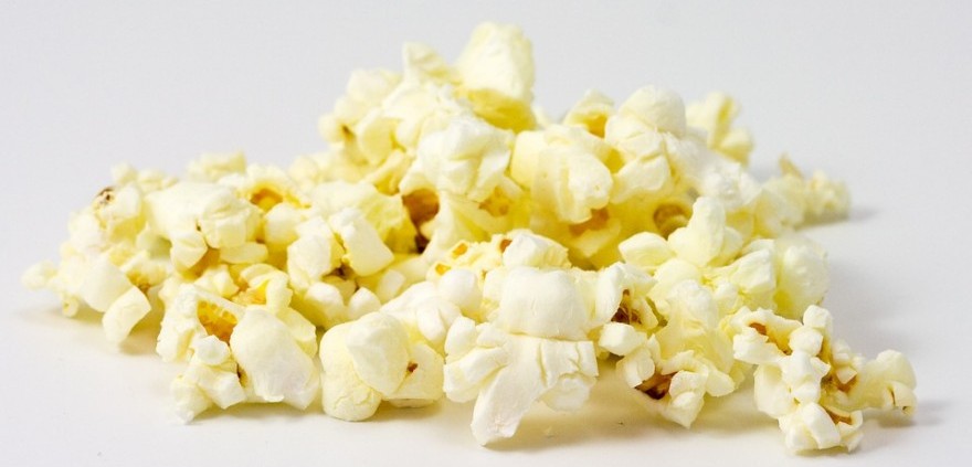 por qué comemos palomitas de maíz en el cine