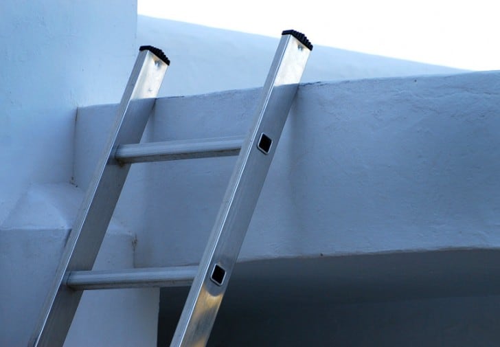 Cómo utilizar una escalera de aluminio